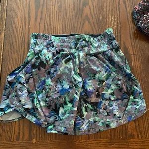 Lulu Tracker Shorts